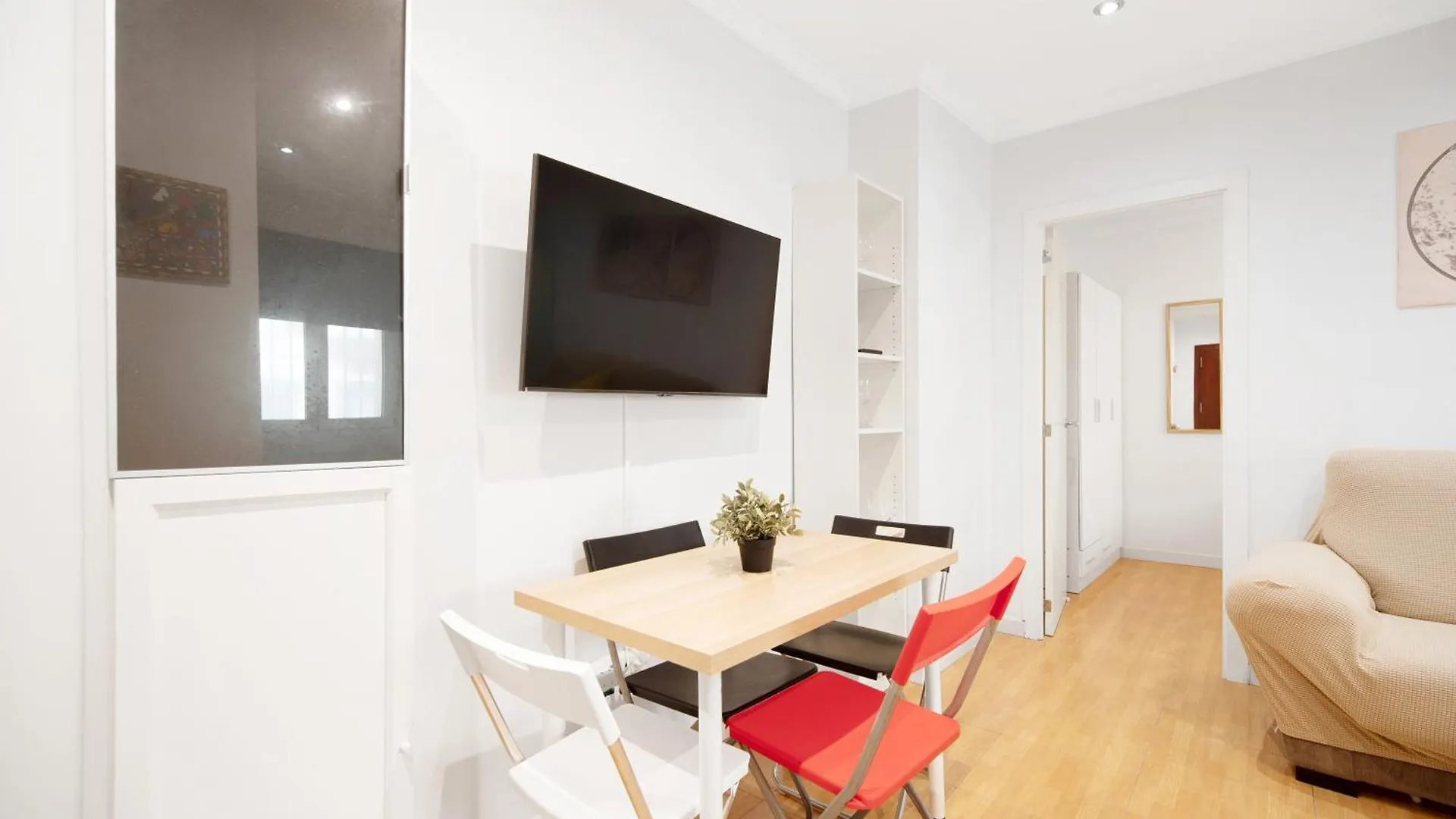 קדיז Santama Beach Apartment